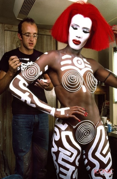 keith_haring-grace_jones_1986__09039_thumb